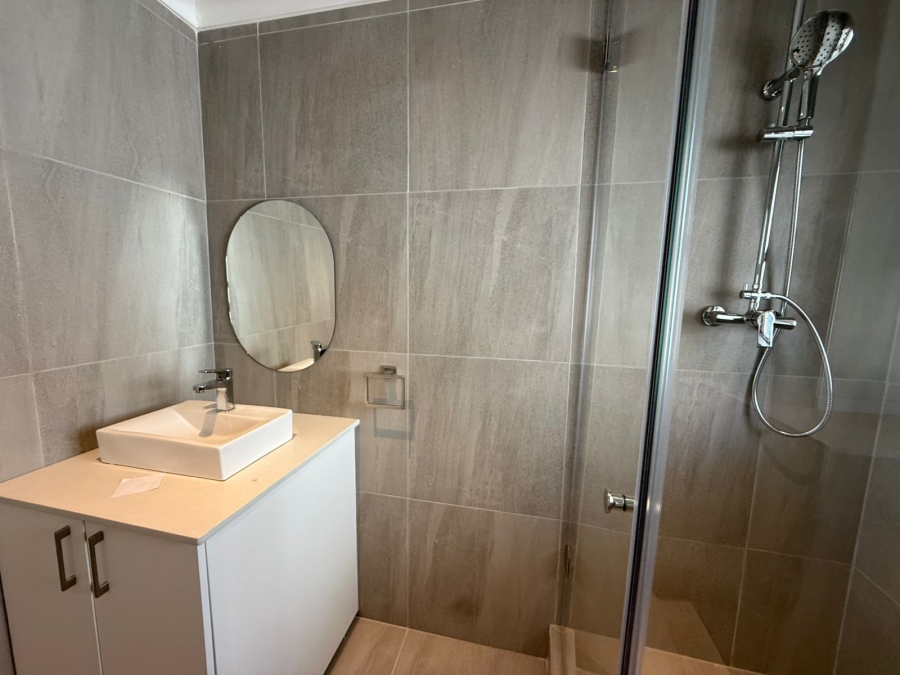 0 Bedroom Property for Sale in Sea Point Western Cape